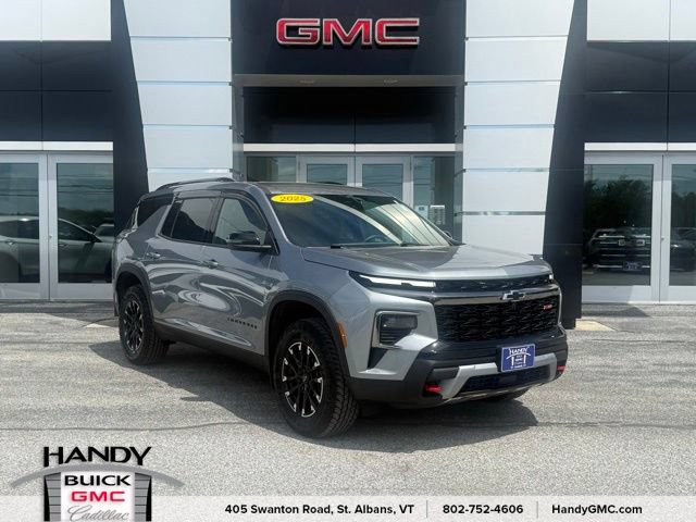 Used 2025 Chevrolet Traverse Z71
