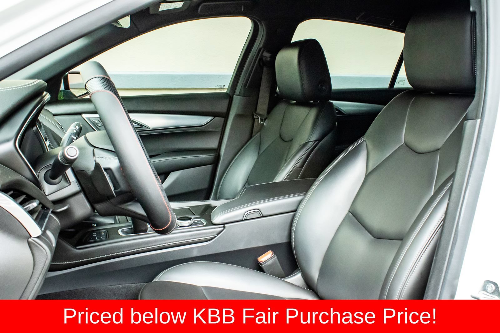 Used 2022 Cadillac CT5 Luxury RWD image 11
