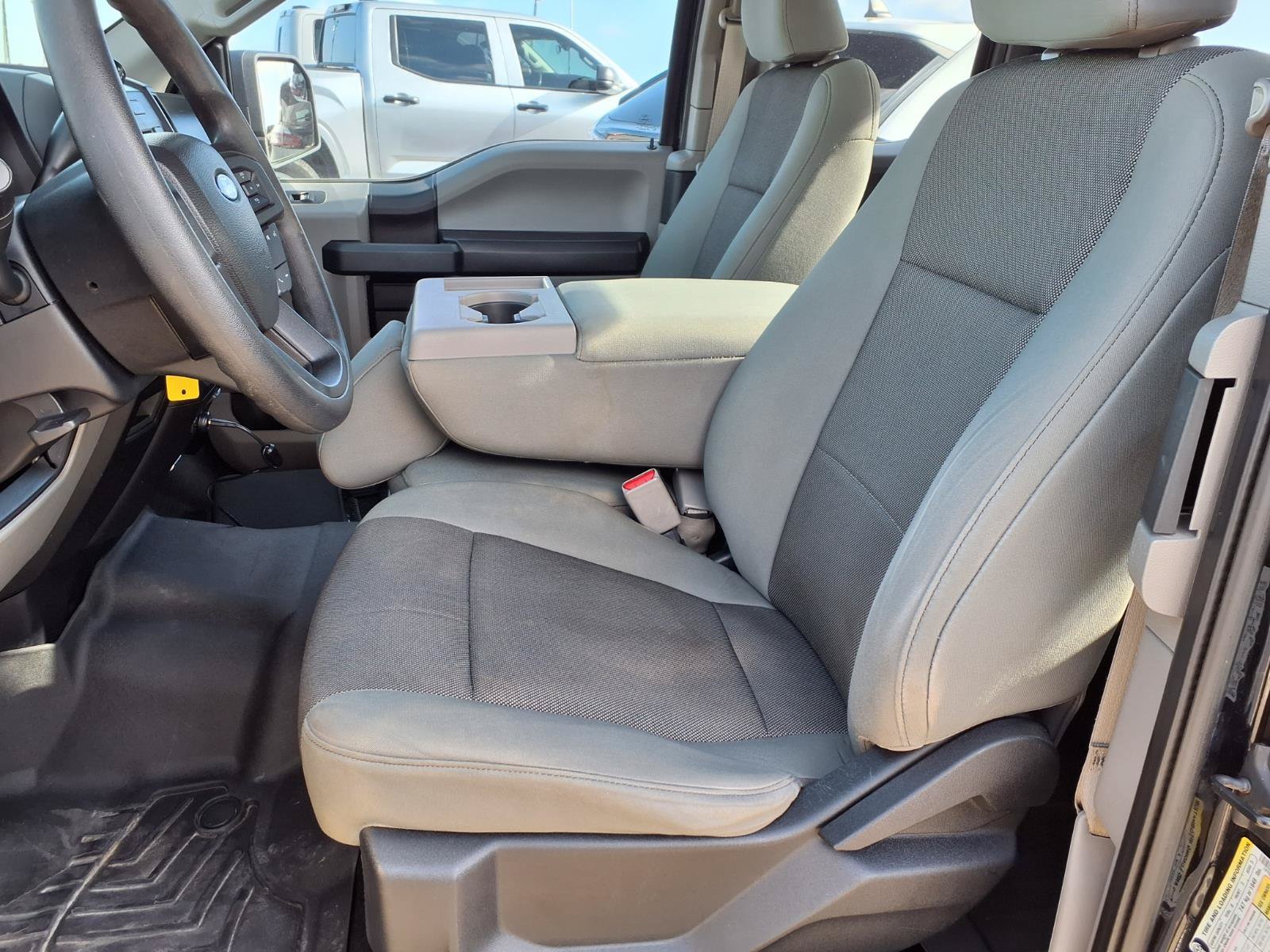 Used 2016 Ford F150 XL w/ Equipment Group 101A Mid RWD image 9