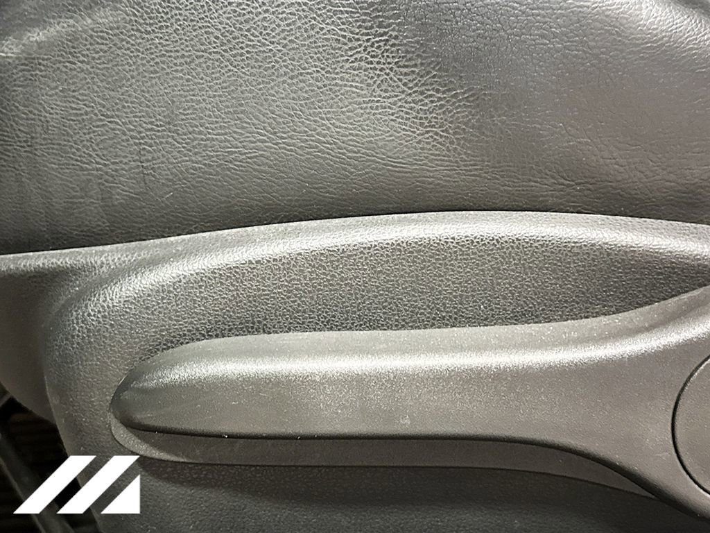 Used 2014 Nissan Juke SL image 22