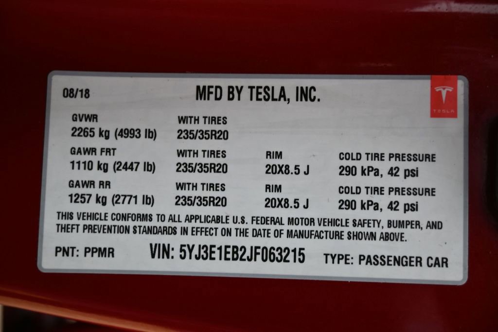 Used 2018 Tesla Model 3 Performance image 2