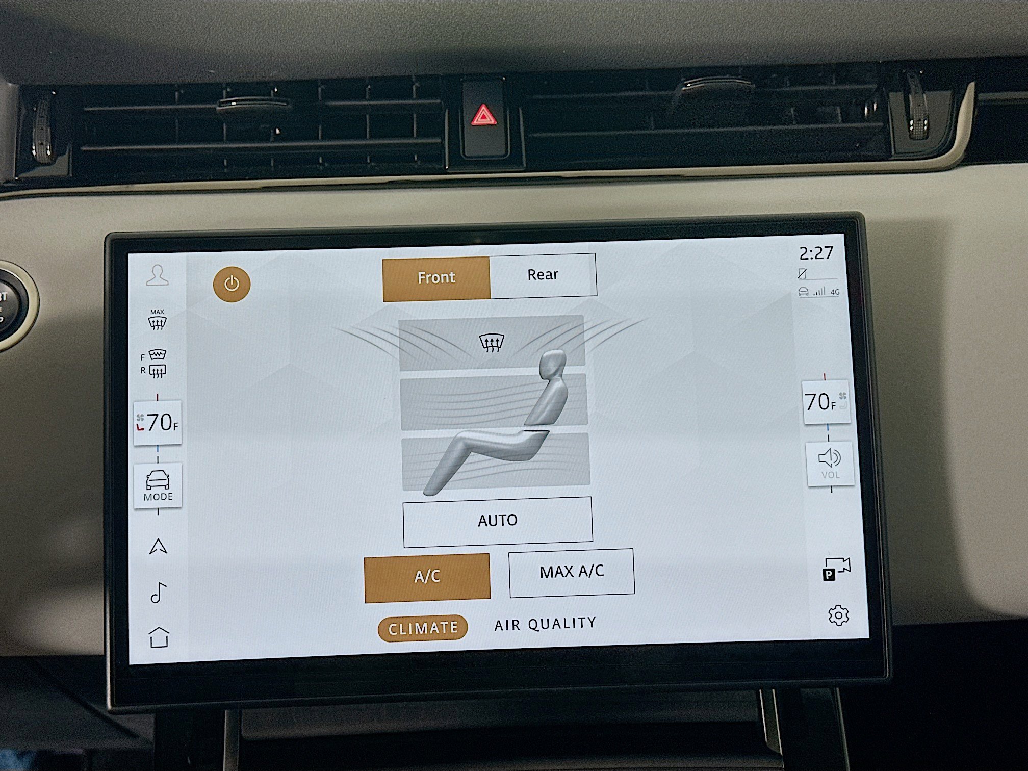 Used 2024 Land Rover Range Rover Evoque Dynamic SE image 21