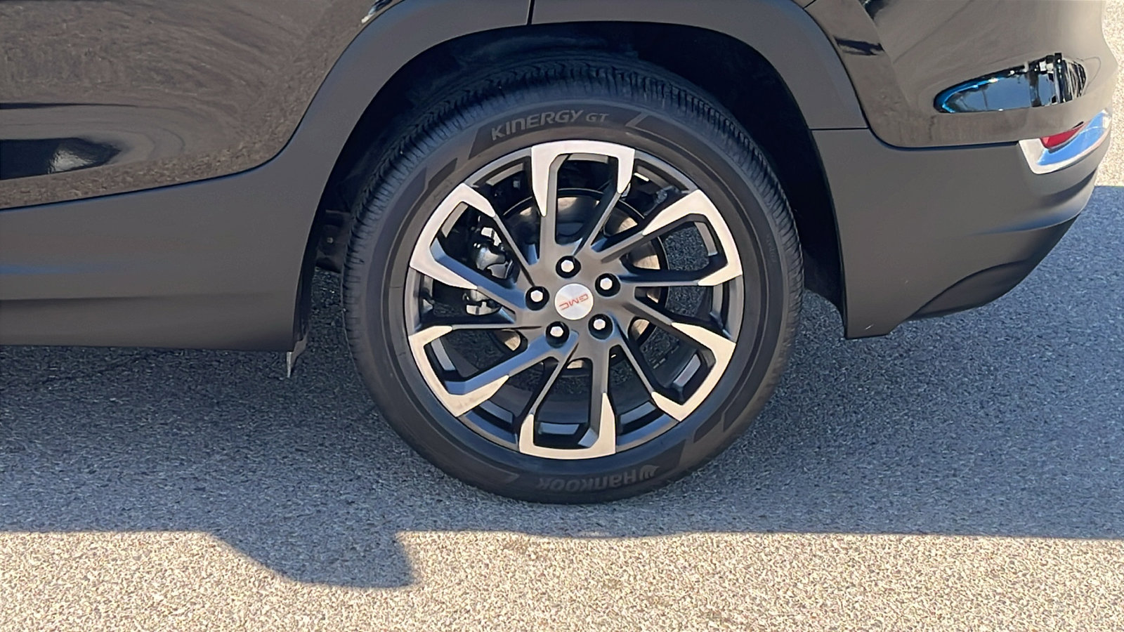 Certified 2022 GMC Terrain SLT w/ Infotainment Package II image 5