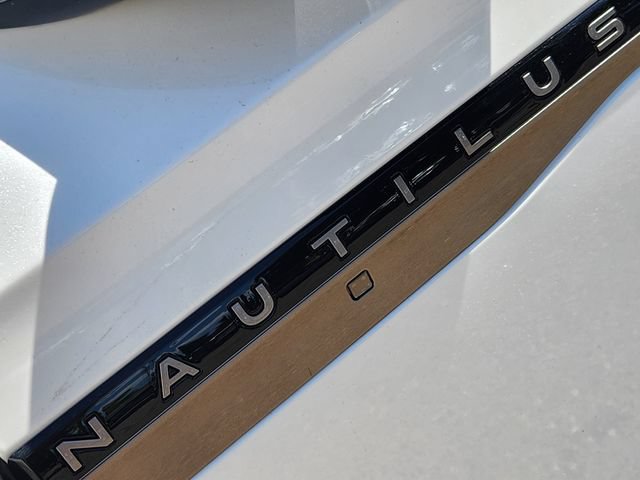 New 2026 Lincoln Nautilus Black Label AWD/4WD image 16