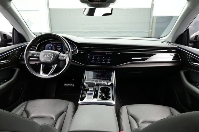 Used 2019 Audi Q8 Premium Plus w/ Premium Plus AWD/4WD image 19