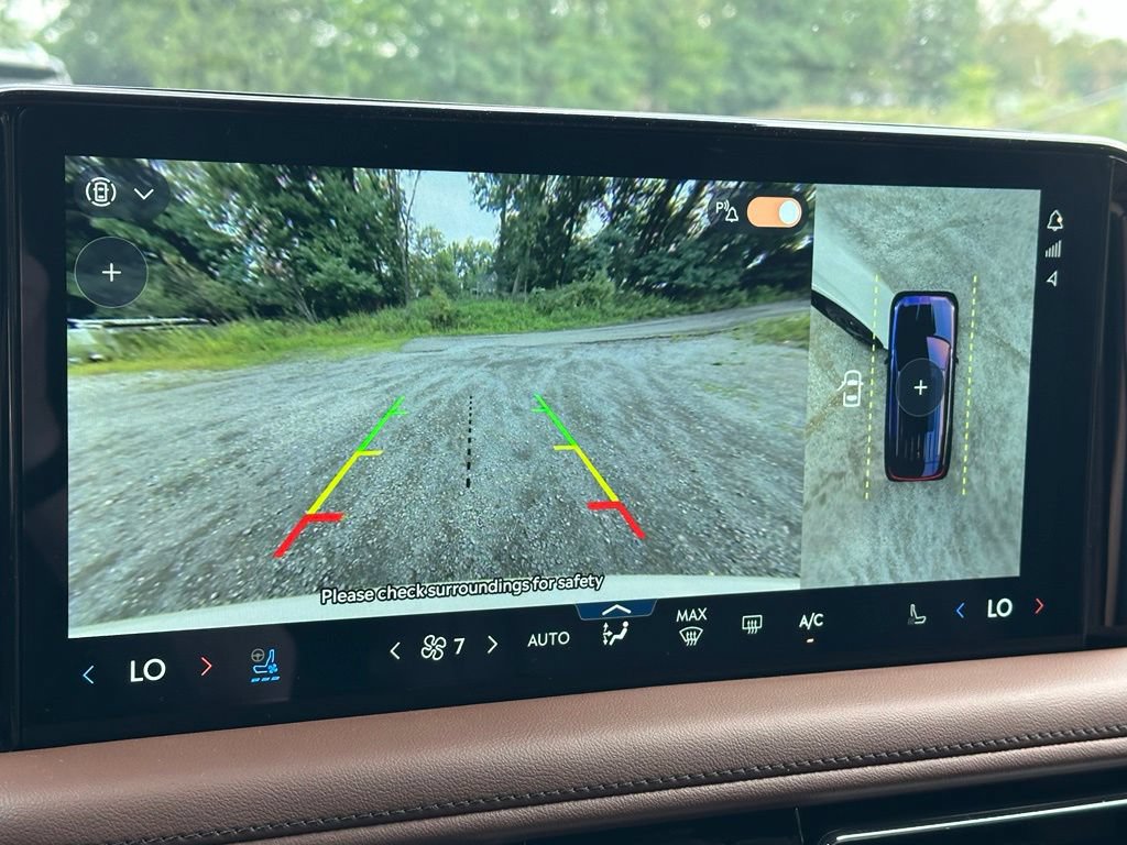 New 2026 Lincoln Aviator Reserve w/ Jet Appearance Package AWD/4WD image 16
