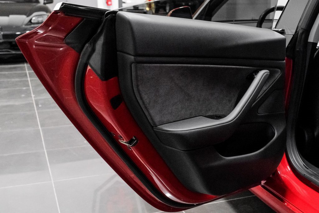 Used 2018 Tesla Model 3 Long Range image 50