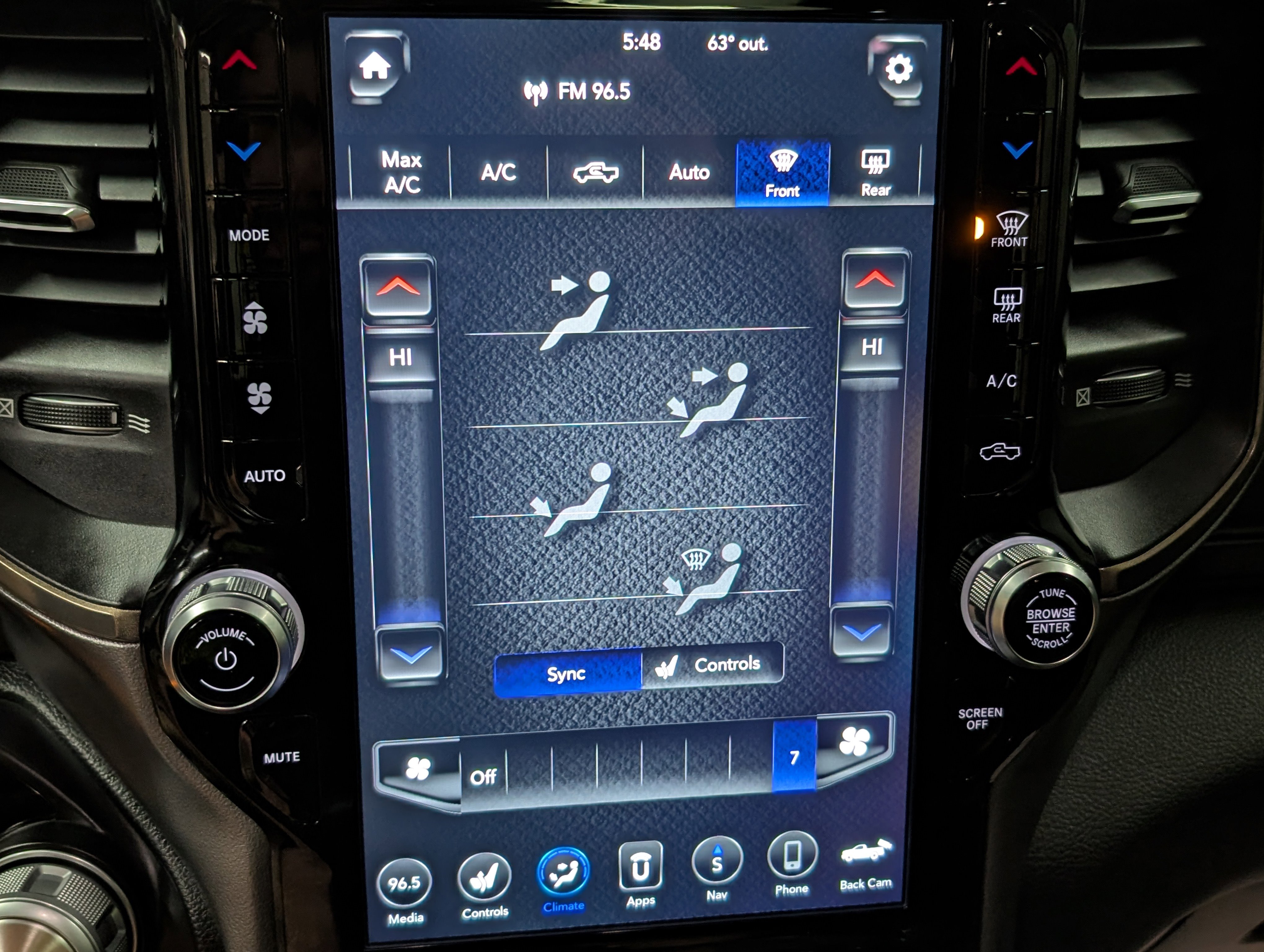 Used 2020 RAM 1500 Sport w/ Leather & Sound Group image 4