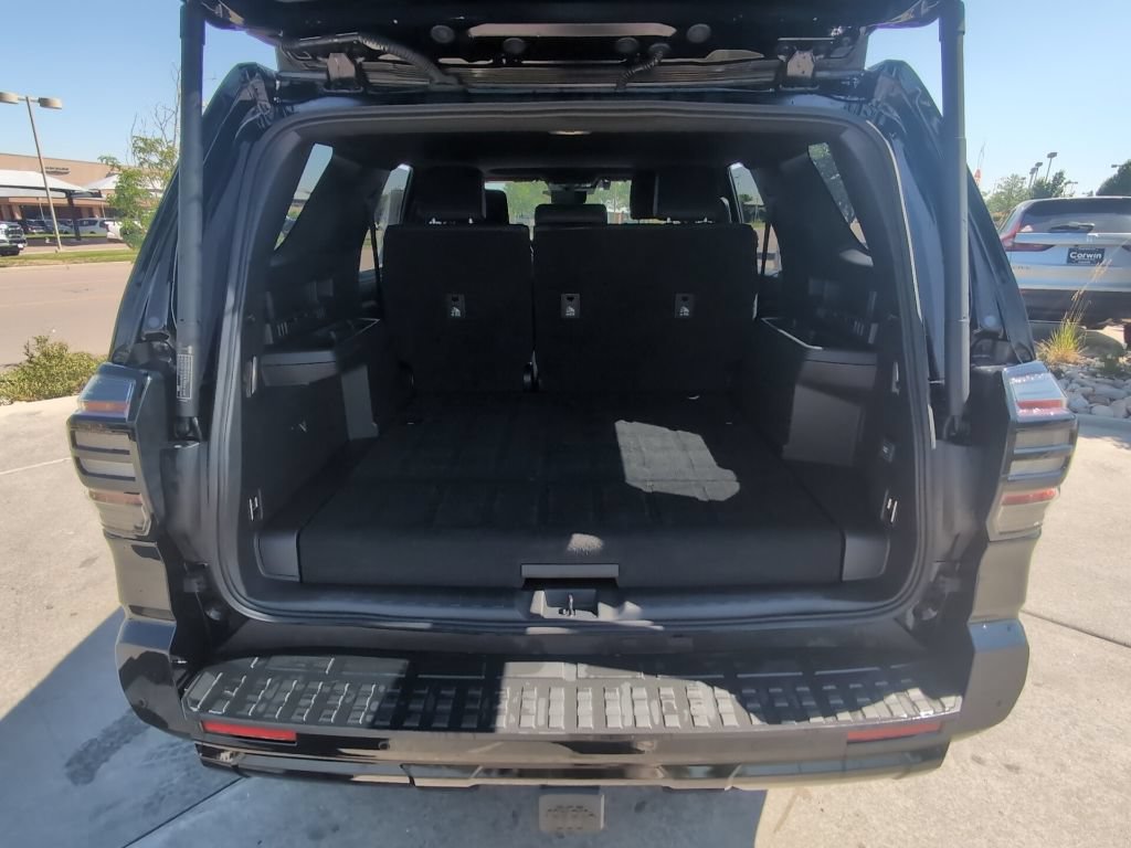 Used 2025 Toyota 4Runner Platinum AWD/4WD image 26