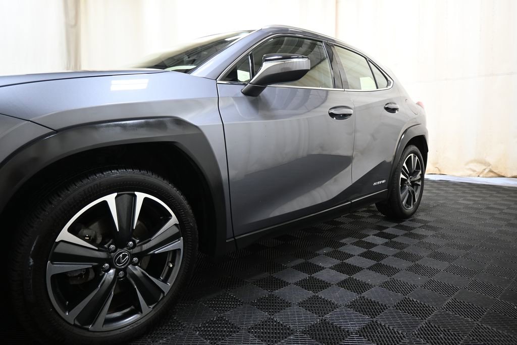 Used 2021 Lexus UX 250h w/ Premium Package AWD/4WD image 9