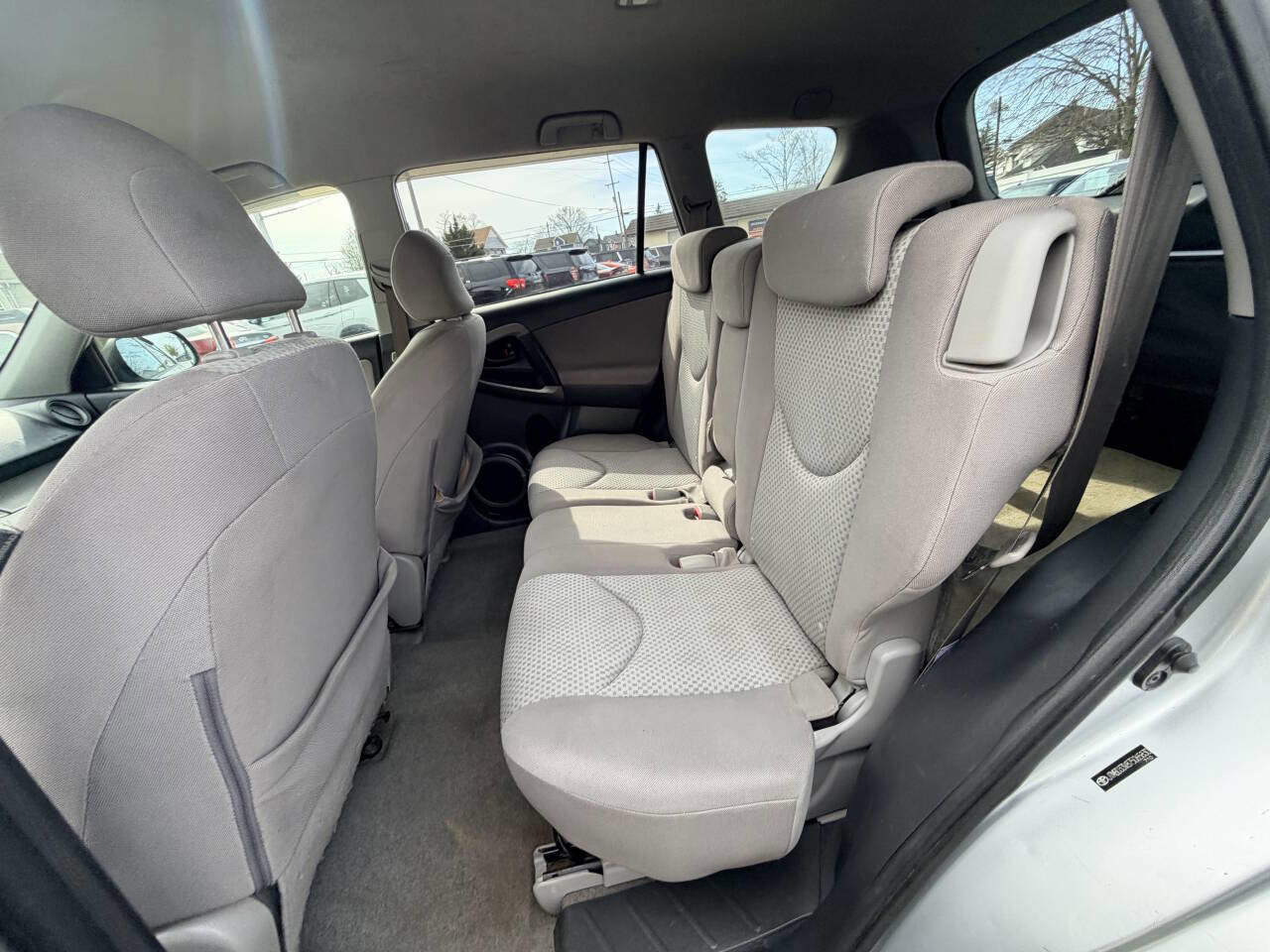 Used 2007 Toyota RAV4 Base 4dr SUV 4WD I4 image 36