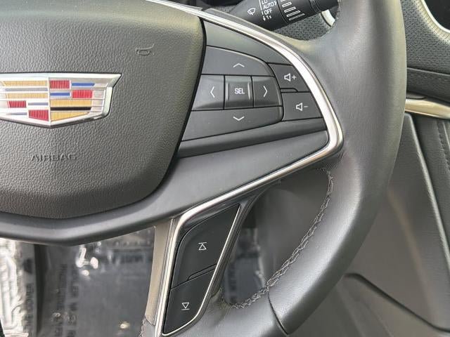 Used 2018 Cadillac XT5 Luxury w/ Driver Awareness Package FWD image 26