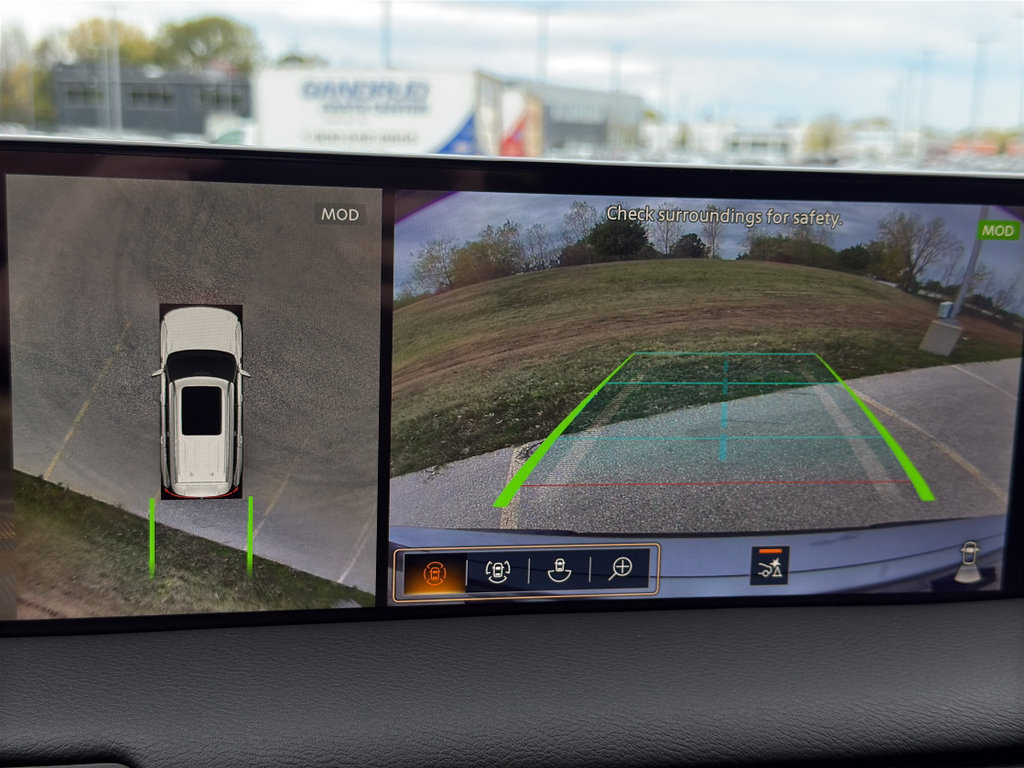 New 2026 Nissan Armada PRO-4X w/ Captain's Chari Seat Package image 19