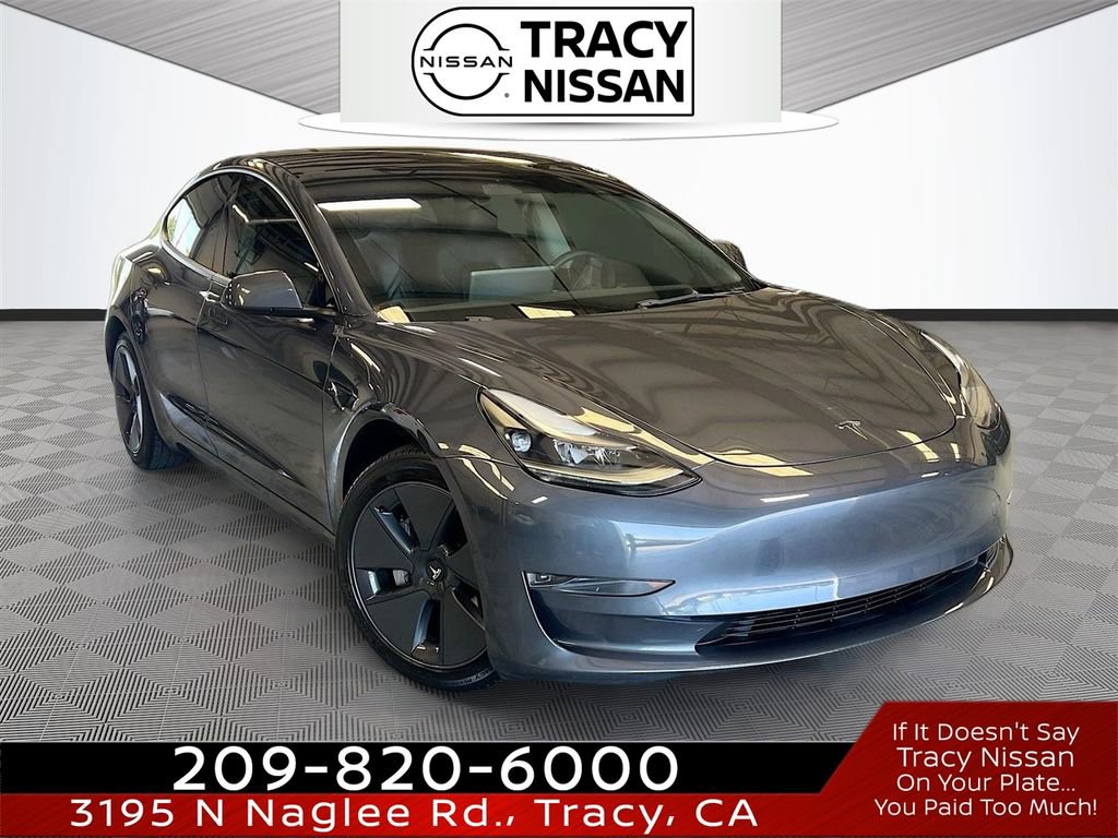 Used 2023 Tesla Model 3 Standard Range RWD image 1