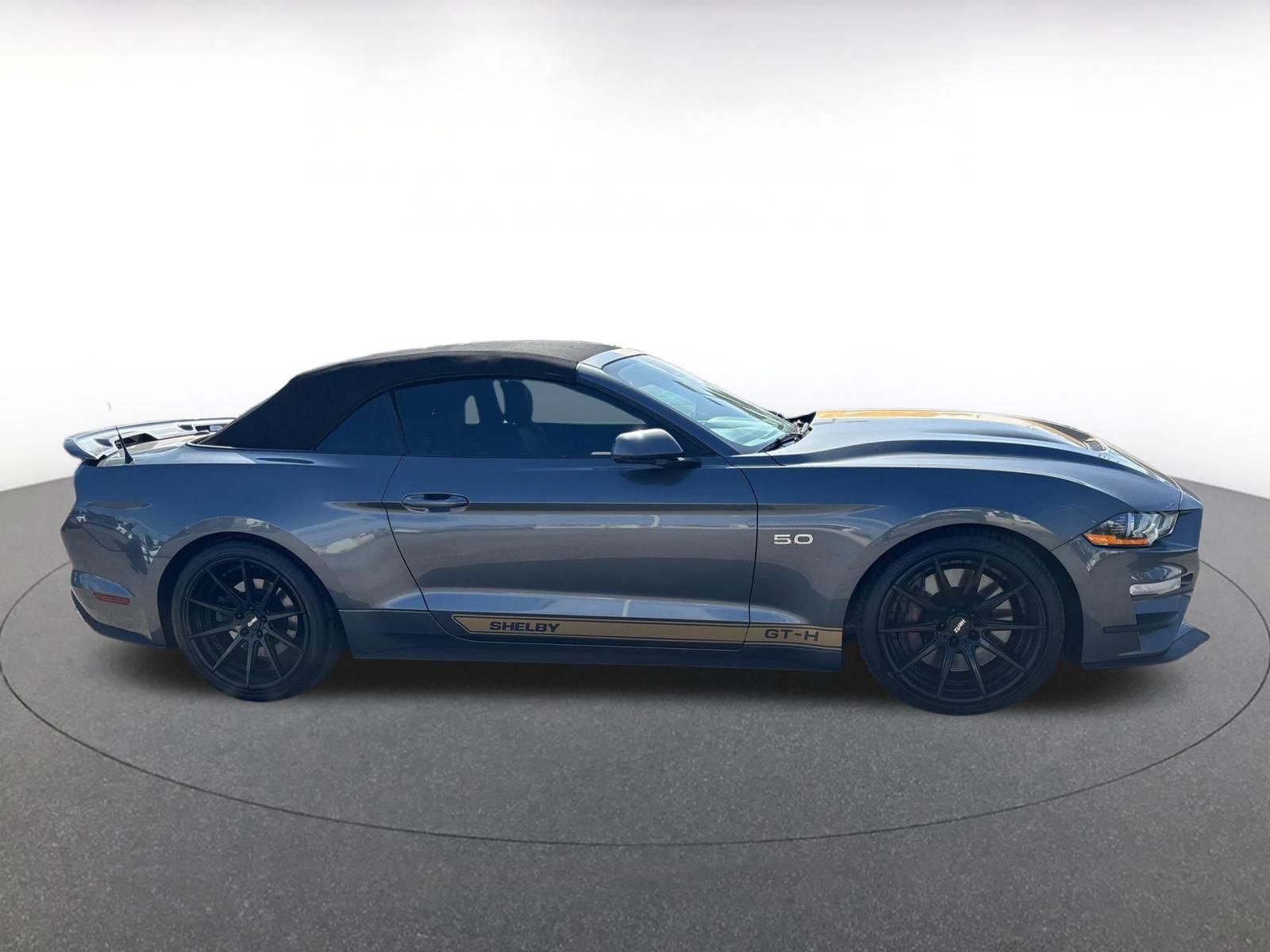 Used 2022 Ford Mustang GT Premium w/ GT Performance Package RWD image 6