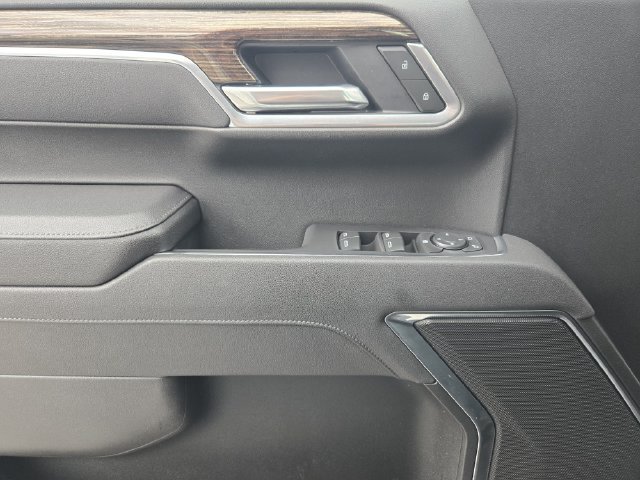 Used 2026 GMC Sierra 1500 SLE AWD/4WD image 25