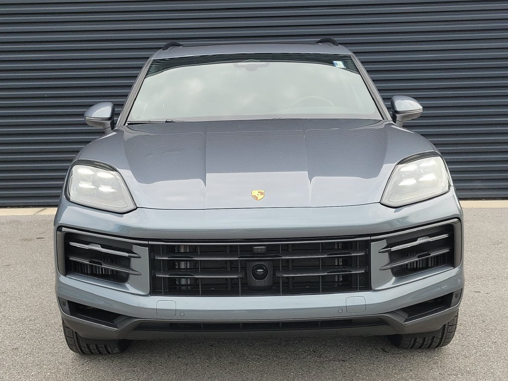 Certified 2026 Porsche Cayenne AWD/4WD image 10
