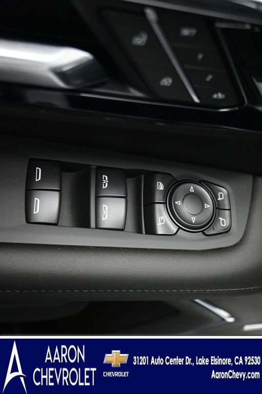 New 2026 Chevrolet Suburban LT w/ Comfort Package AWD/4WD image 17