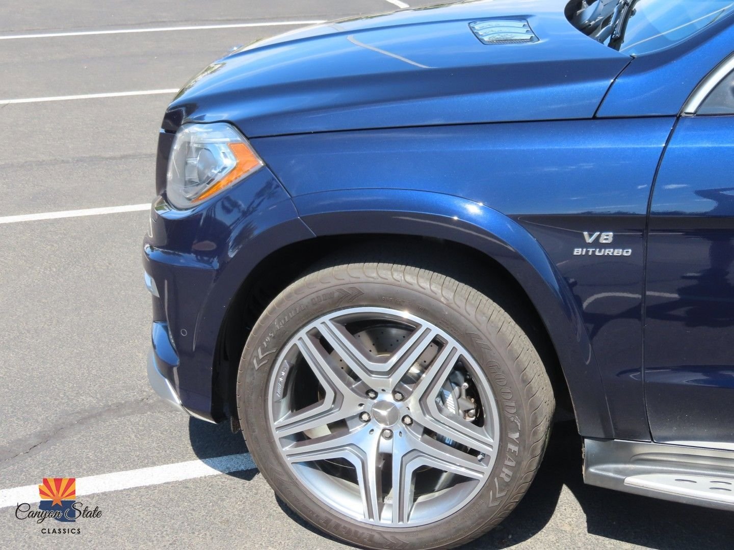 Used 2016 Mercedes-Benz GL 63 AMG 4MATIC image 15