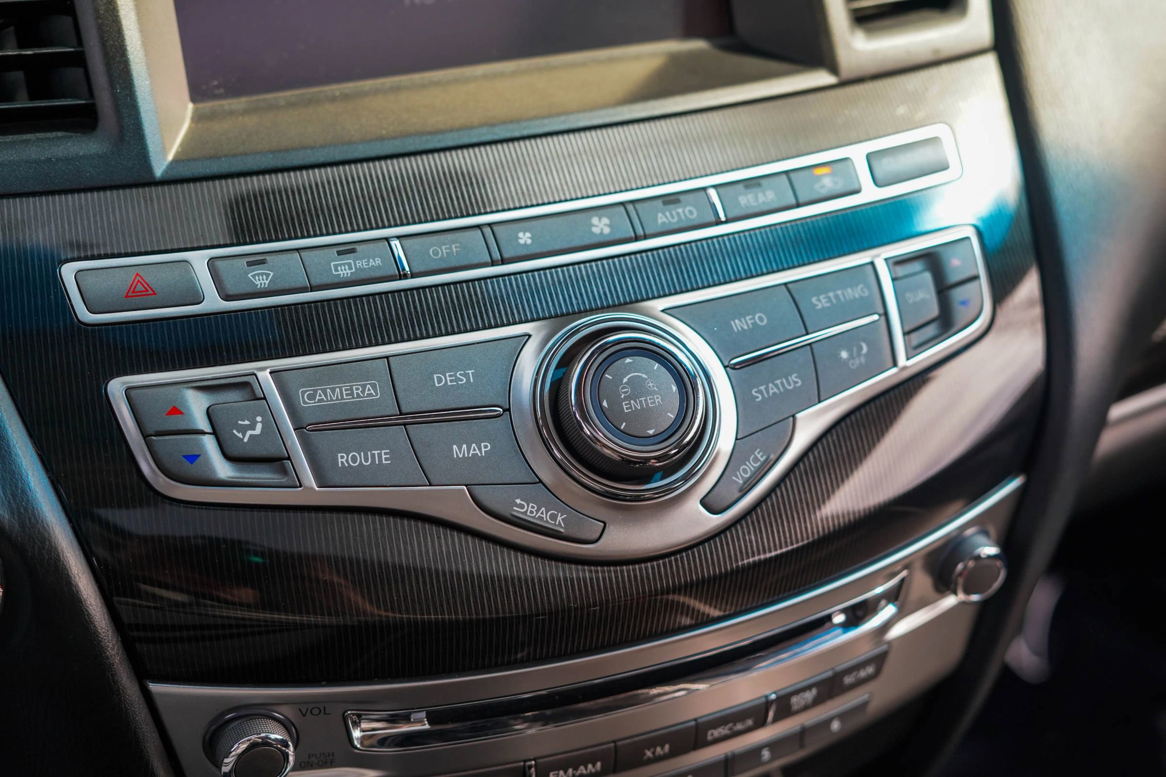 Used 2016 INFINITI QX60 AWD w/ Premium Plus Package image 22