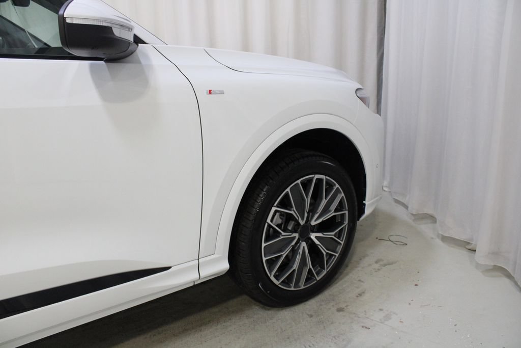 New 2026 Audi Q5 Premium Plus AWD/4WD image 27