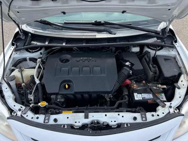 Used 2012 Toyota Corolla L FWD image 27