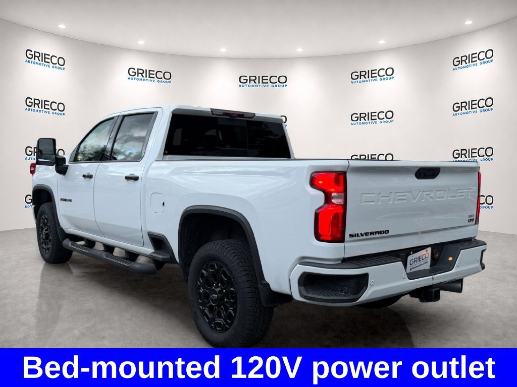 Used 2022 Chevrolet Silverado 2500 LTZ w/ LTZ Plus Package AWD/4WD image 5