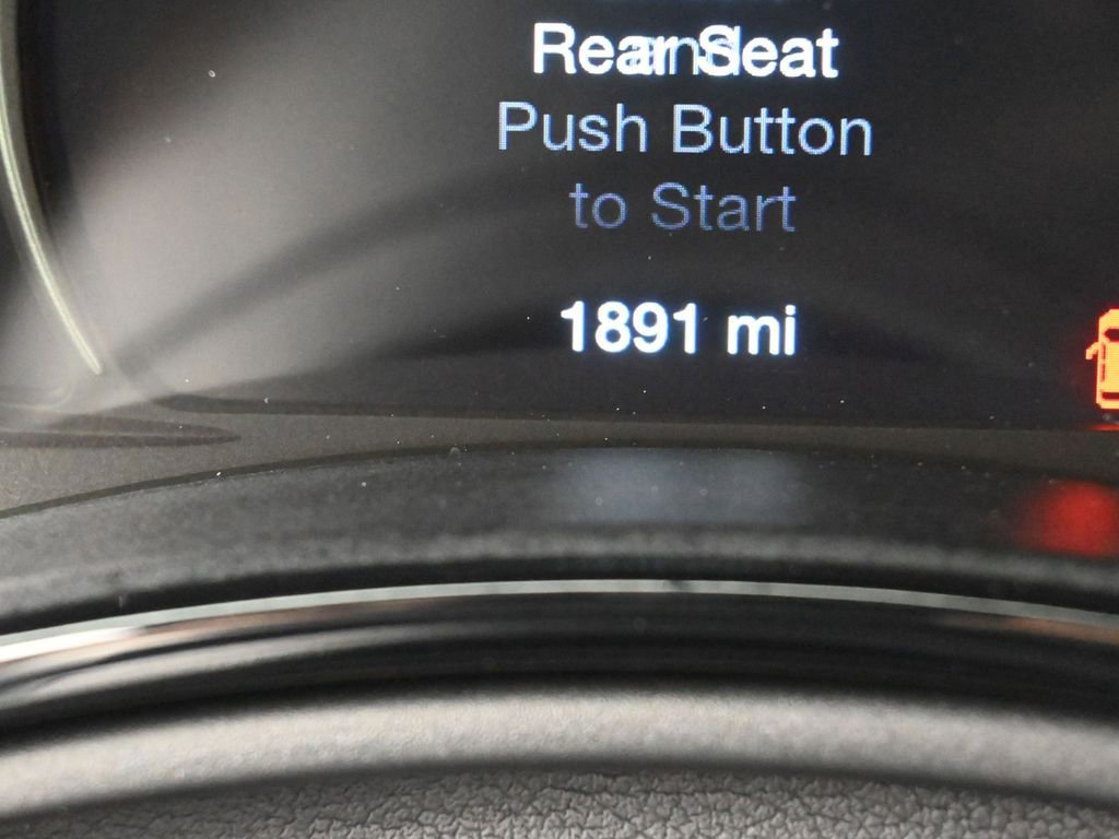 Used 2024 Dodge Durango R/T w/ Blacktop Package image 32