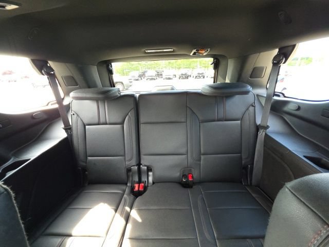 Used 2023 Chevrolet Tahoe RST w/ Luxury Package AWD/4WD image 35