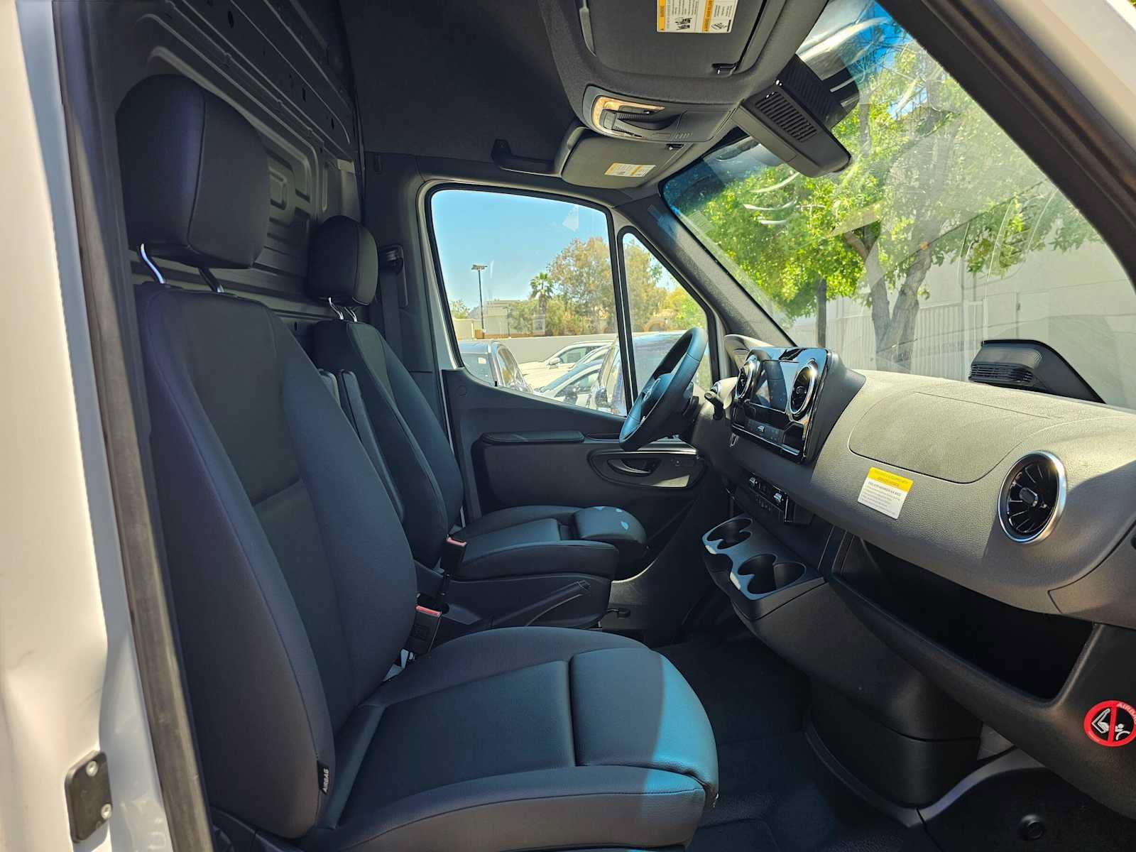 New 2026 Mercedes-Benz Sprinter 2500 image 10