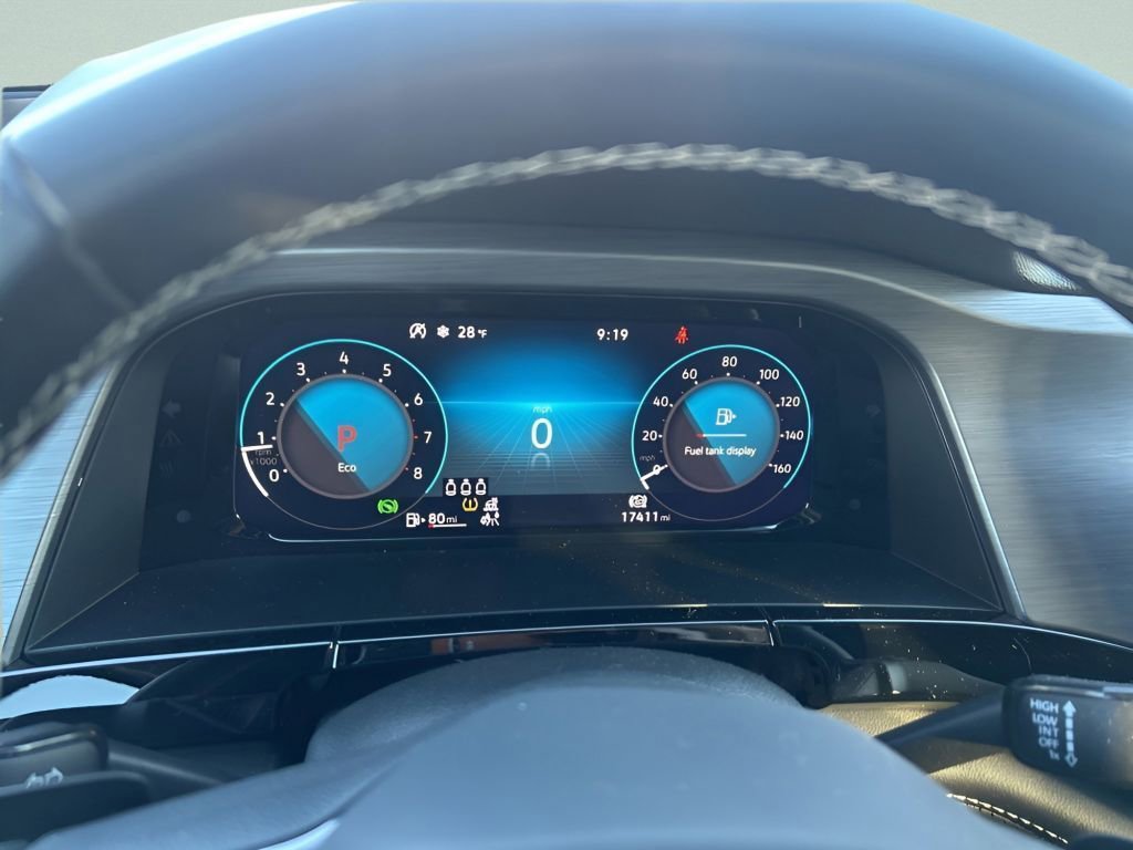 Used 2024 Volkswagen Atlas Cross Sport SE w/ Panoramic Sunroof Package image 24