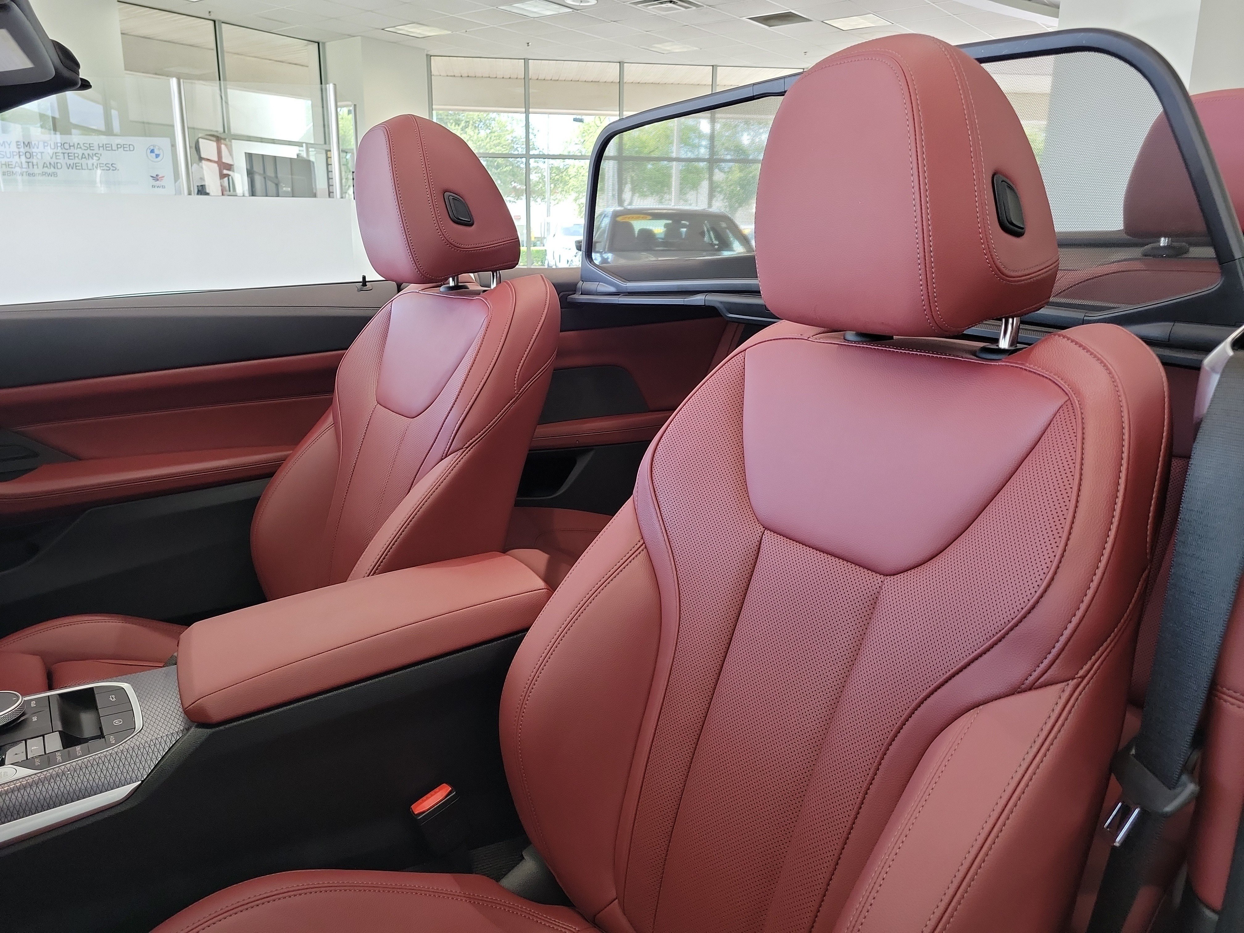 Used 2026 BMW M440i Convertible RWD image 20