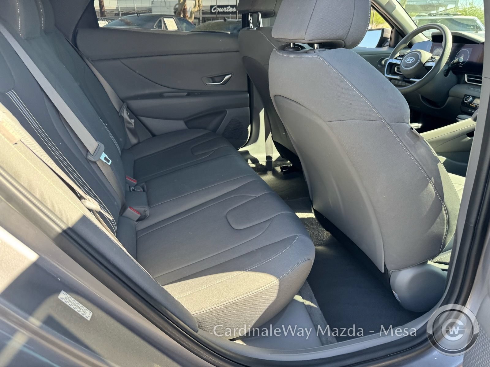 Used 2024 Hyundai Elantra SEL FWD image 29
