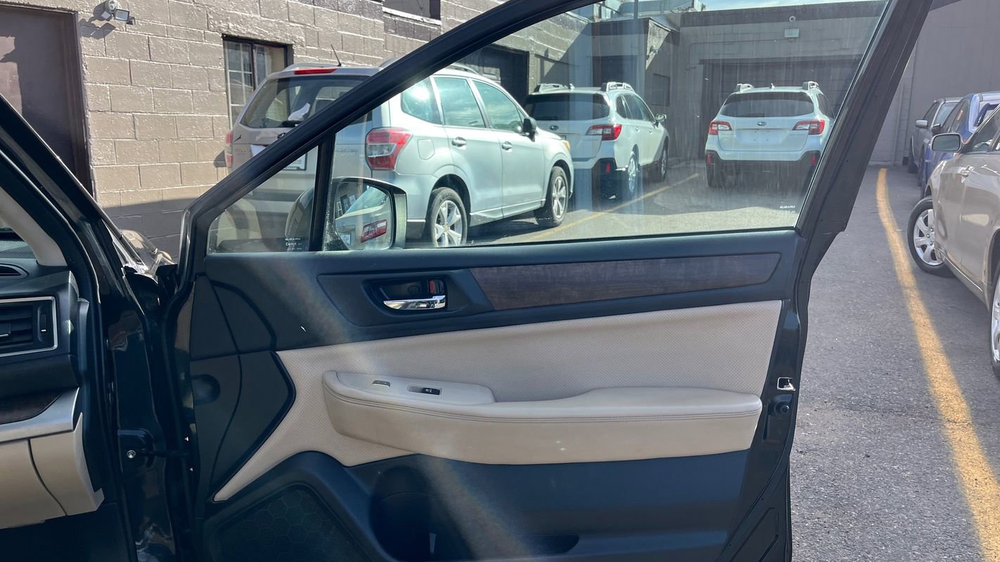 Used 2016 Subaru Outback 2.5i Limited image 11