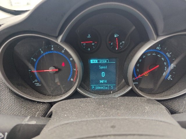 Used 2016 Chevrolet Cruze LT image 13