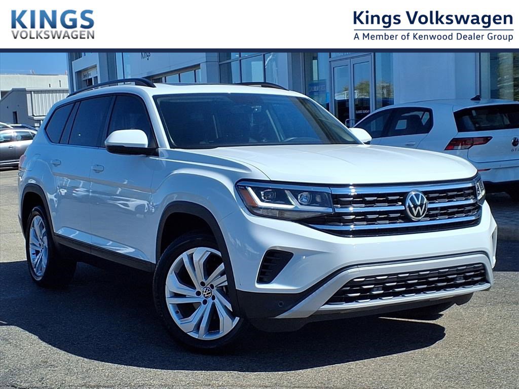 Used 2023 Volkswagen Atlas SE w/ Panoramic Sunroof Package