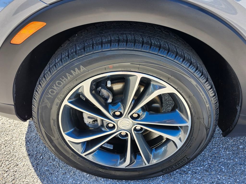 Used 2020 Buick Encore GX Select w/ Advanced Technology Package image 18