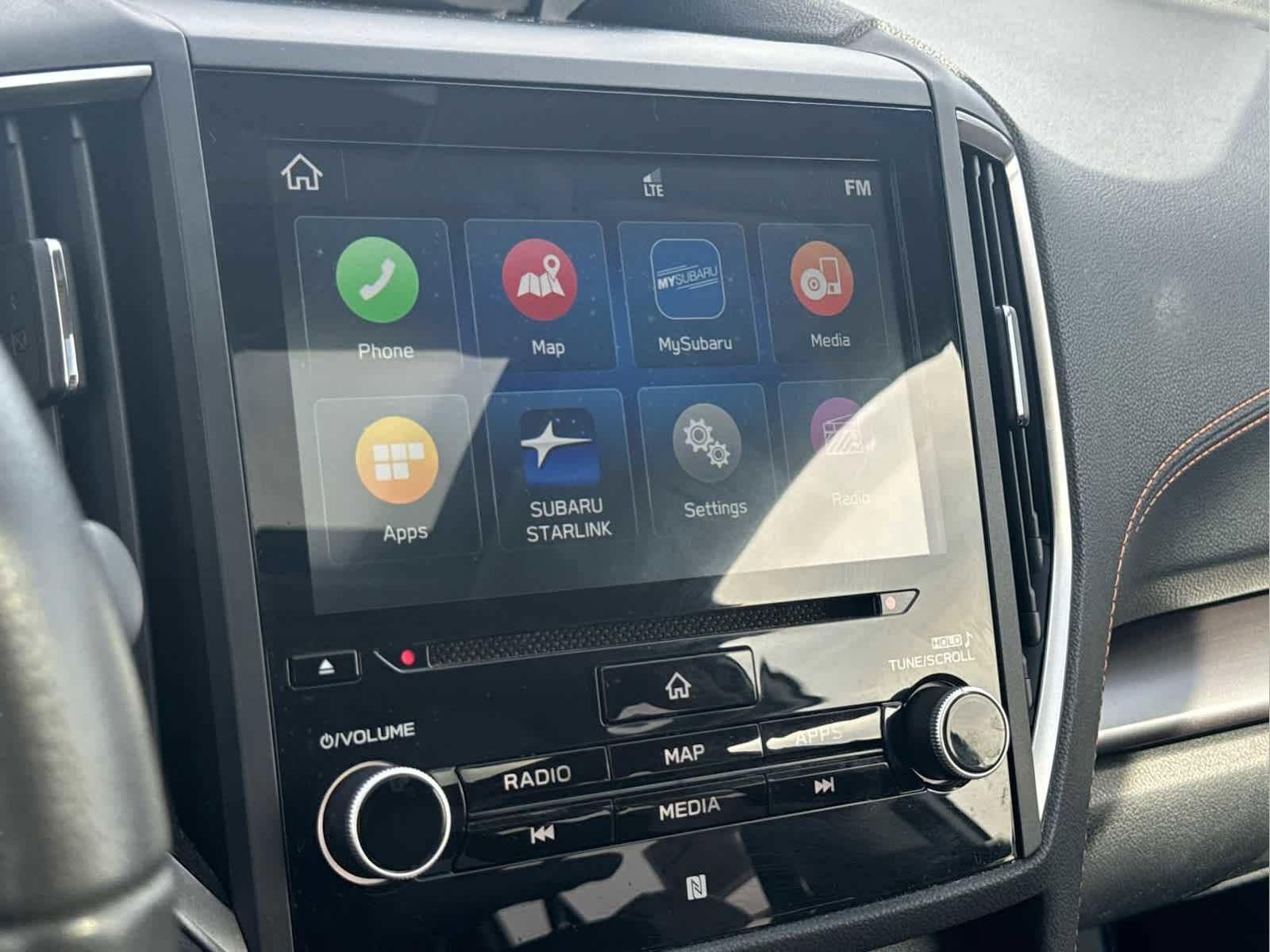 Used 2019 Subaru Crosstrek 2.0i Limited w/ Moonroof Package w/Navigation image 34