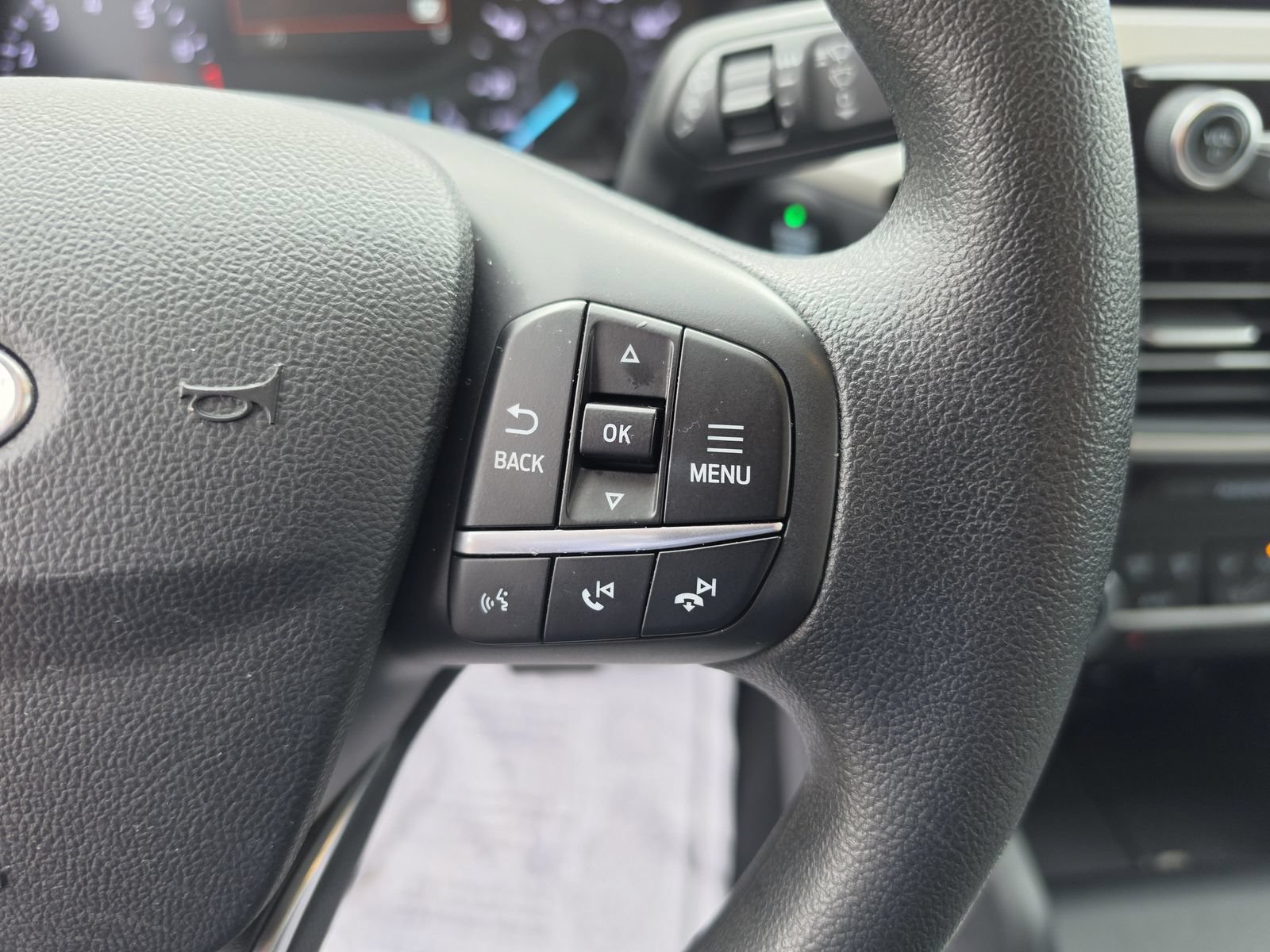 Used 2020 Ford Escape SE FWD image 34