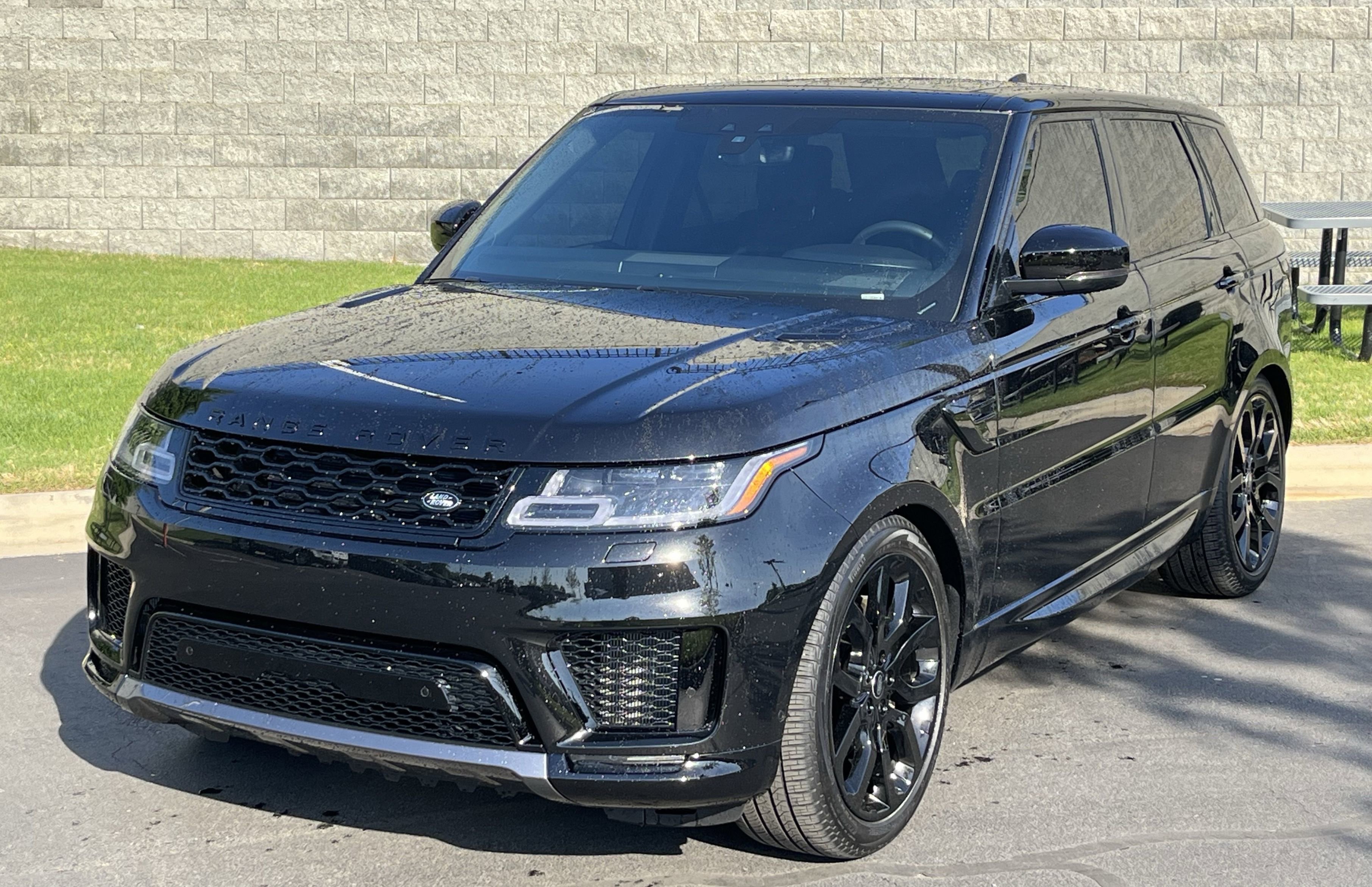 Certified 2022 Land Rover Range Rover Sport HSE Silver Edition image 2