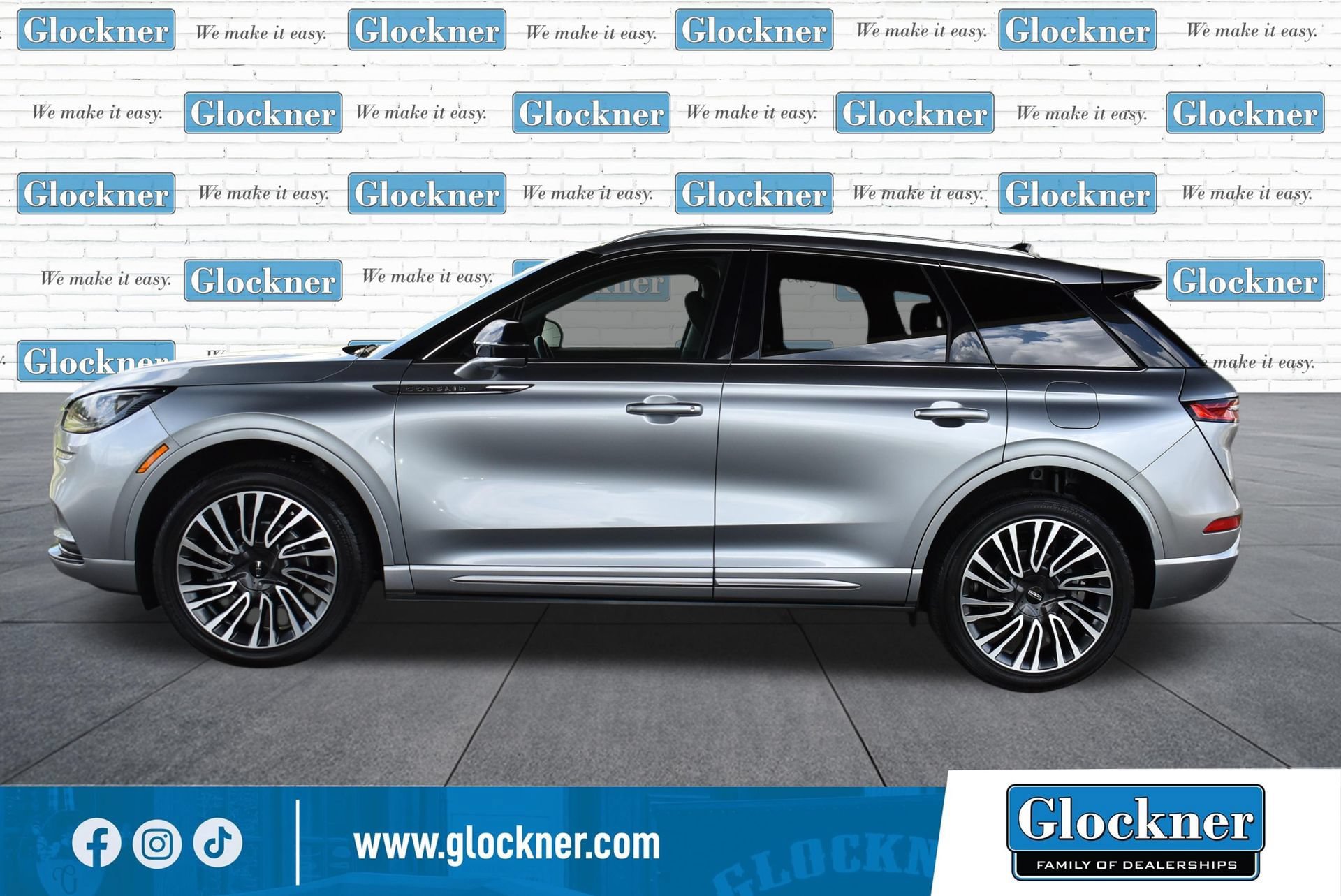 Used 2022 Lincoln Corsair Reserve w/ Sport Package AWD/4WD image 9