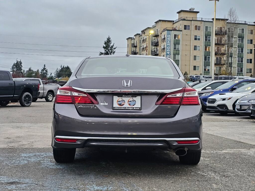 Used 2016 Honda Accord EX-L image 6