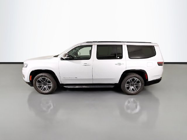 Used 2023 Jeep Wagoneer Series II AWD/4WD image 4