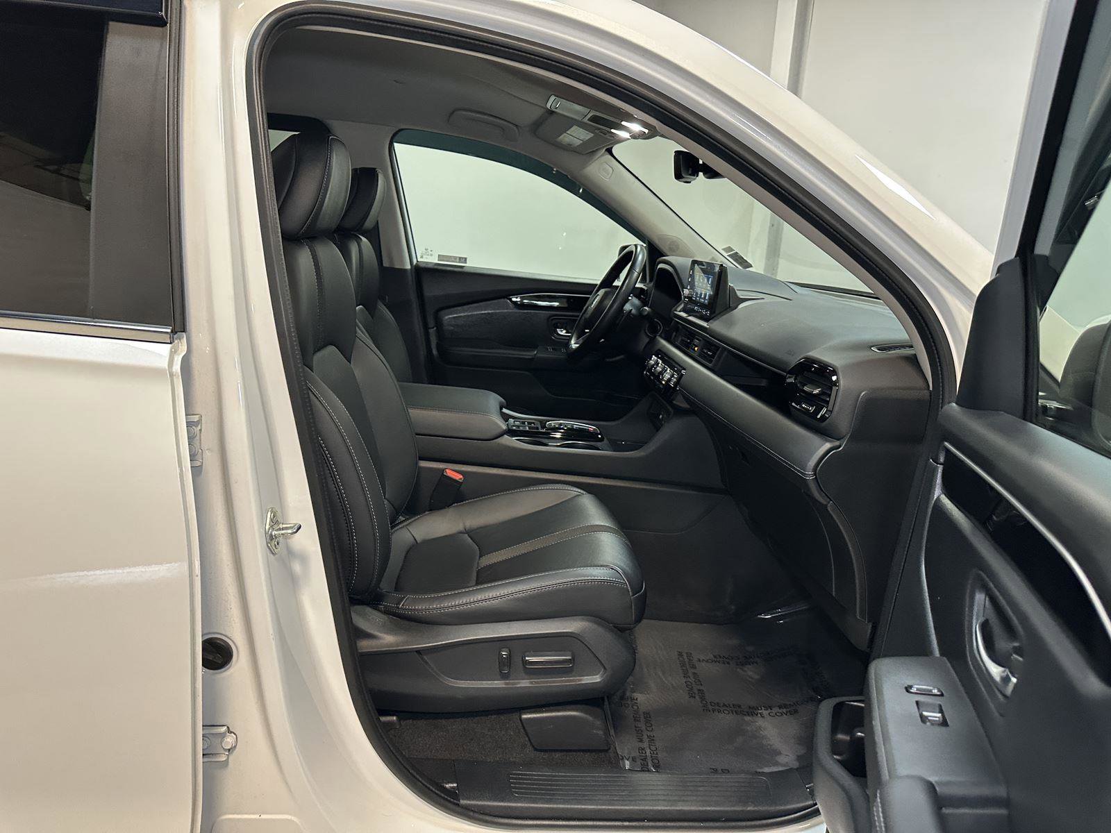 Certified 2024 Honda Pilot EX-L image 39