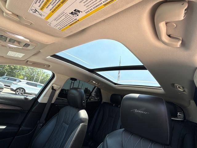 Used 2023 Buick Envision Avenir FWD image 34