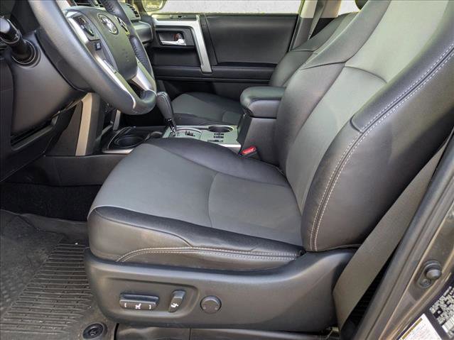 Used 2022 Toyota 4Runner SR5 Premium image 30