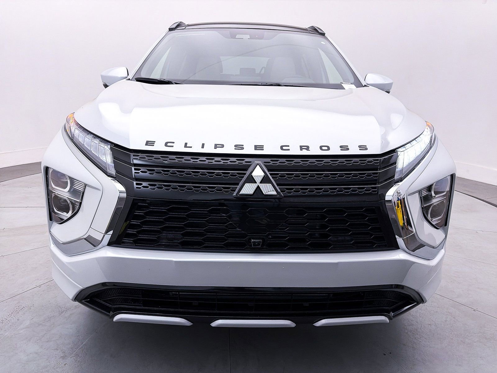 New 2026 Mitsubishi Eclipse Cross SEL AWD/4WD image 2