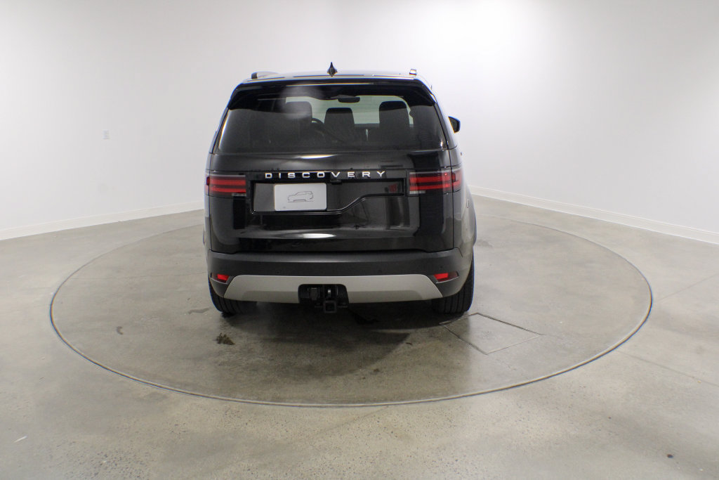 Certified 2025 Land Rover Discovery S AWD/4WD image 5