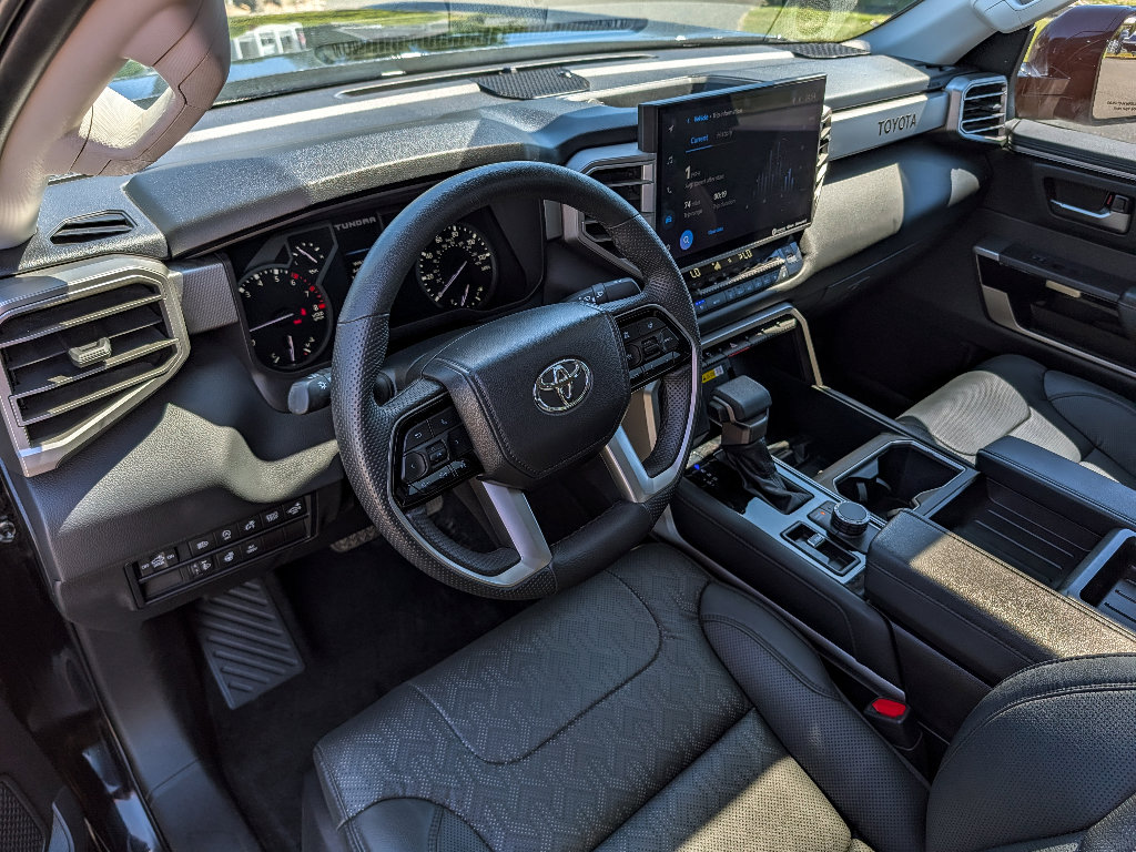 Used 2022 Toyota Tundra Limited AWD/4WD image 18