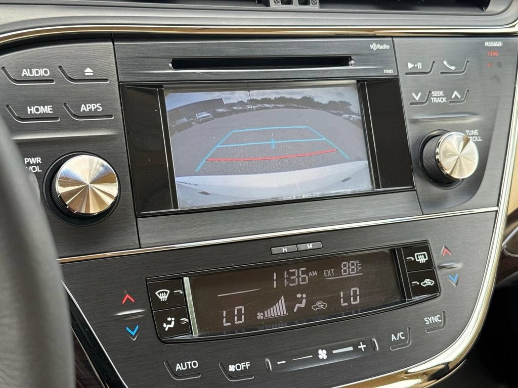 Used 2015 Toyota Avalon XLE FWD image 15